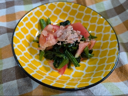 後味さっぱり♡ほうれん草とトマトのおかかポン酢和え