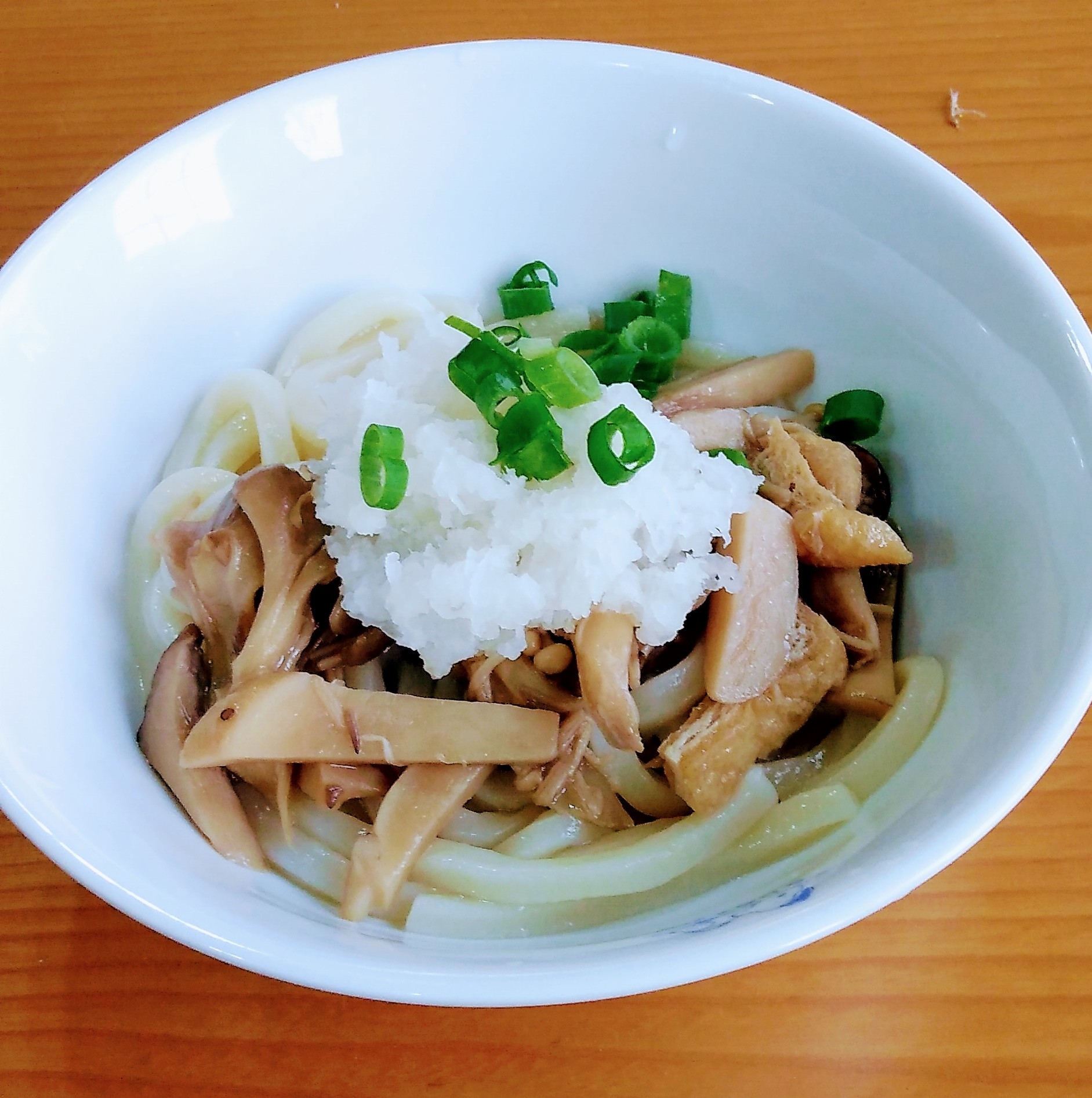 きのこおろしの汁なしうどん