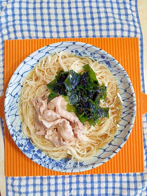 豚とワカメのゴマだれ素麺♪