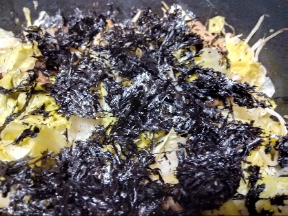 素朴！ちくわと海苔のサラダ