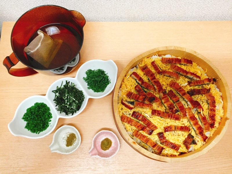 子供が喜ぶ 鰻1匹を家族で食べる満足ひつまぶし レシピ 作り方 By ショーンとジョージ 楽天レシピ 子供が喜ぶ 鰻1匹を家族で食べる満足ひつまぶし レシピ 作り方 By ショーンとジョージ 楽天レシピ