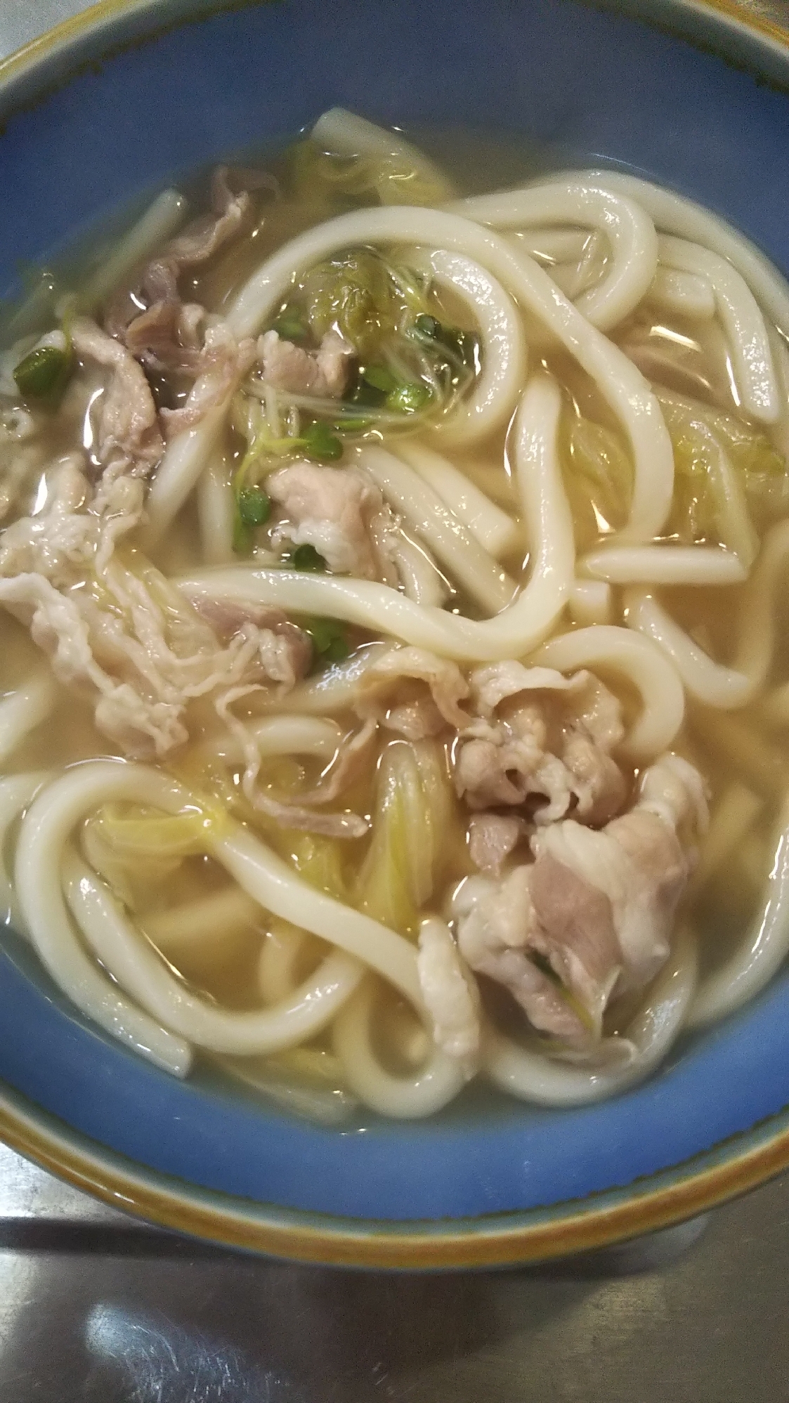 残り物がメインに！白菜の煮浸しうどん