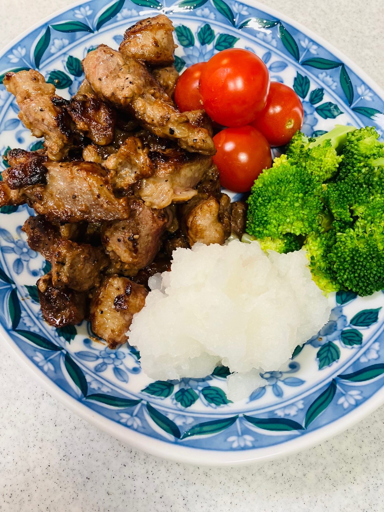 たっぷり大根おろしでさっぱり食べようお肉と野菜