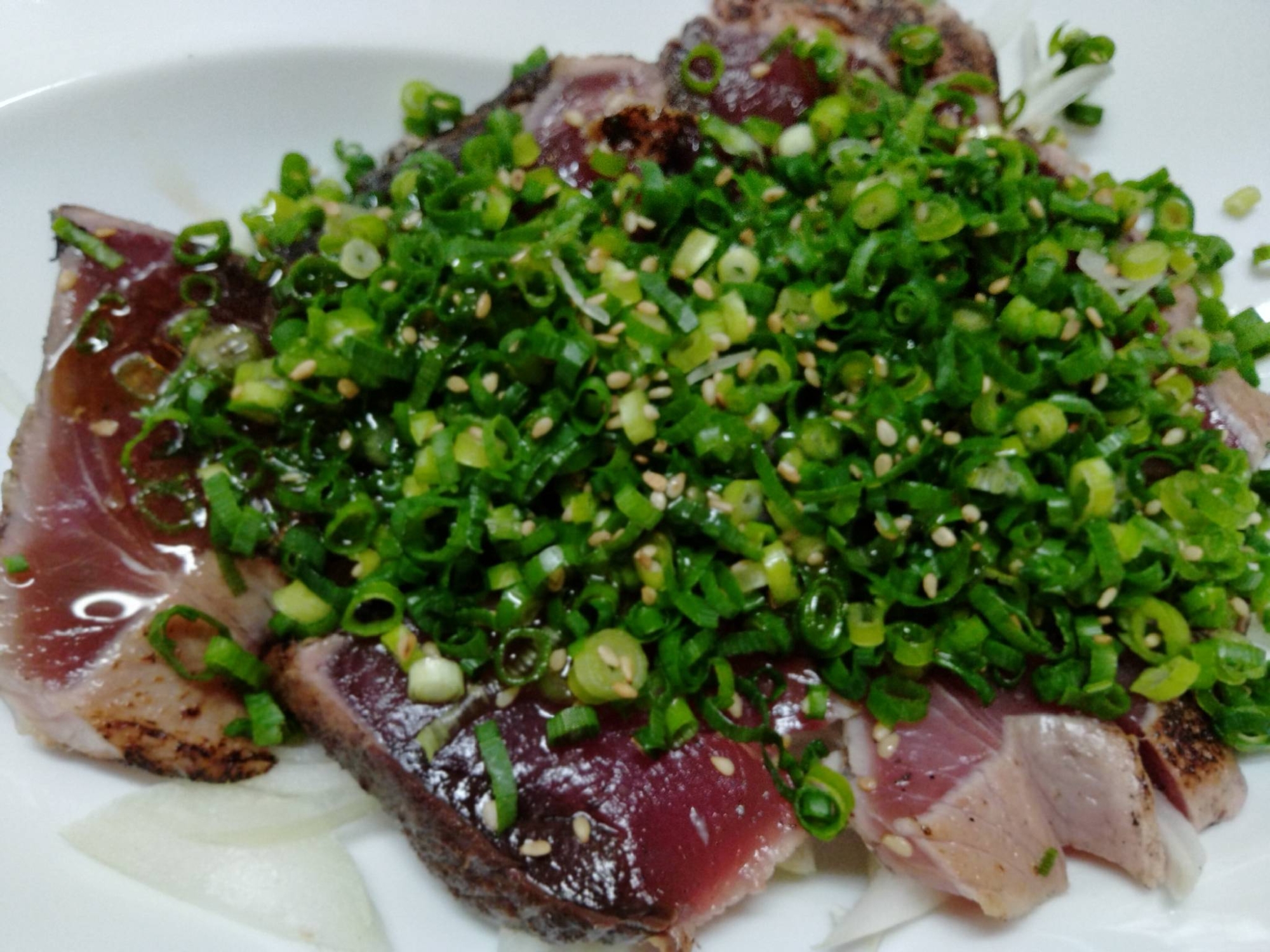 玉ねぎとネギとごま油のかつおのたたき レシピ 作り方 By Akiakiaki32 楽天レシピ 玉ねぎとネギとごま油のかつおのたたき レシピ 作り方 By Akiakiaki32 楽天レシピ