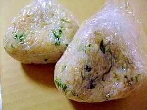 糸青のりのおにぎり レシピ 作り方 By Nozayomi 楽天レシピ 糸青のりのおにぎり レシピ 作り方 By Nozayomi 楽天レシピ