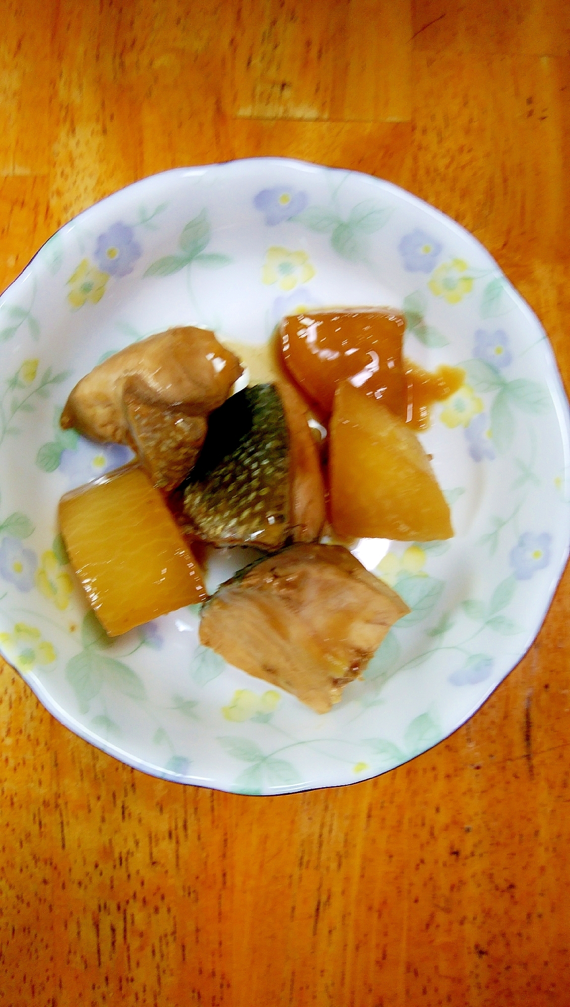 ご飯がすすむ!ぶり大根