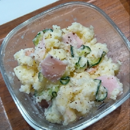 ポテトサラダ（きゅうり入り）