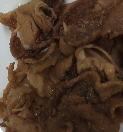 豚こまと玉ねぎのピリ辛しょうが焼き♡簡単♡節約