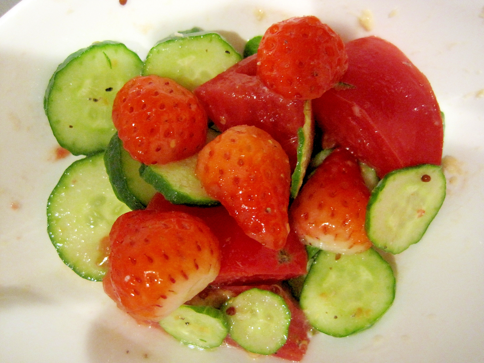 苺のマスタードサラダ