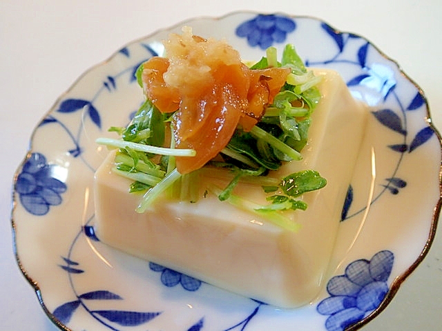 生姜香る　豆苗と福神漬けの卵豆腐