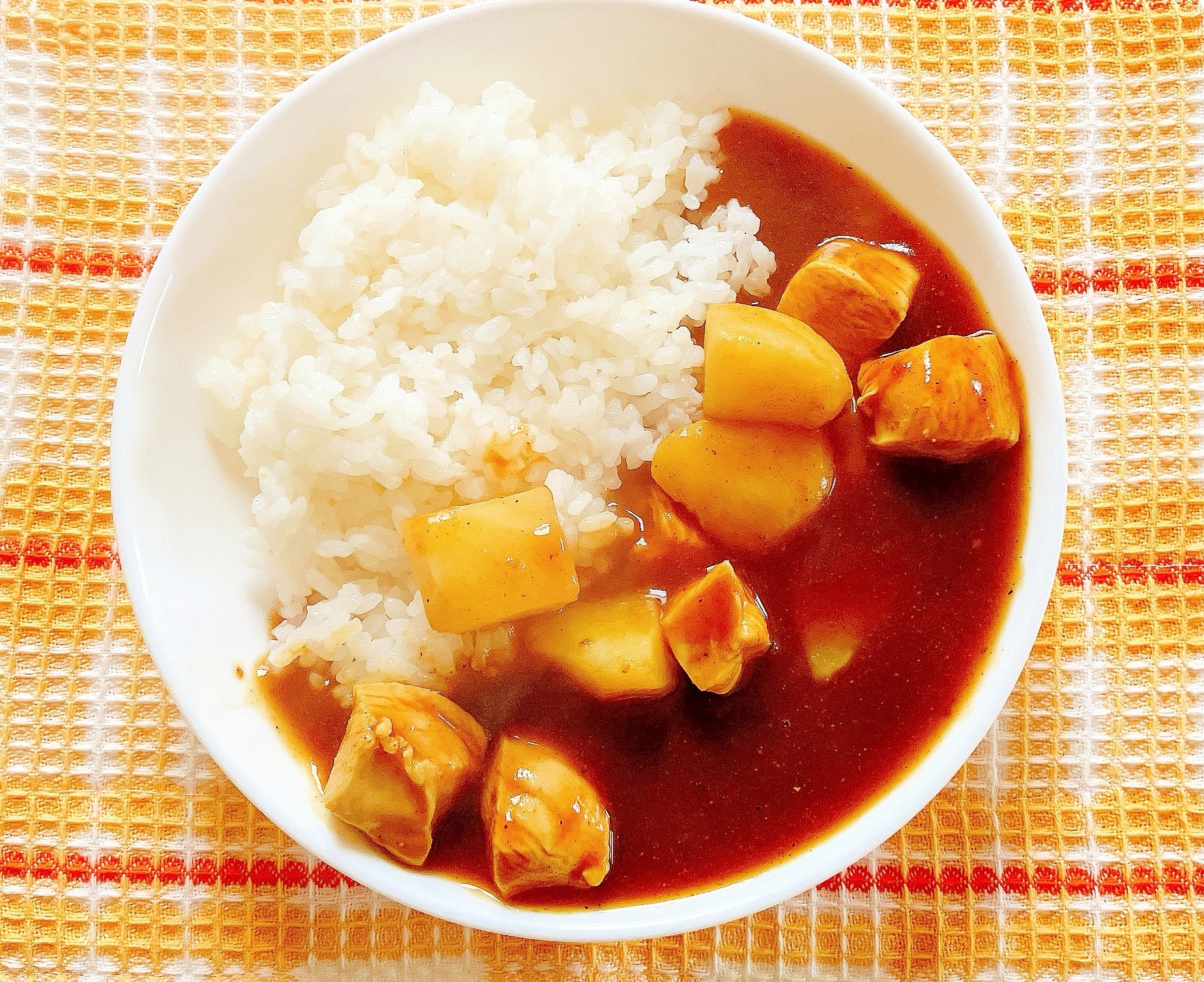 じゃがいもと胸肉のカレー