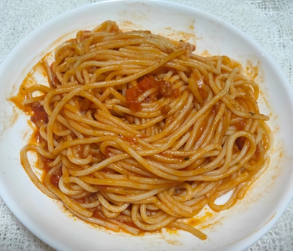 レトルトソースで☆大豆ミートとニンニクのパスタ特盛