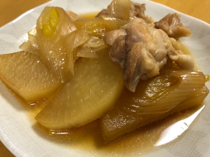 鳥モモ肉と大根の煮物。