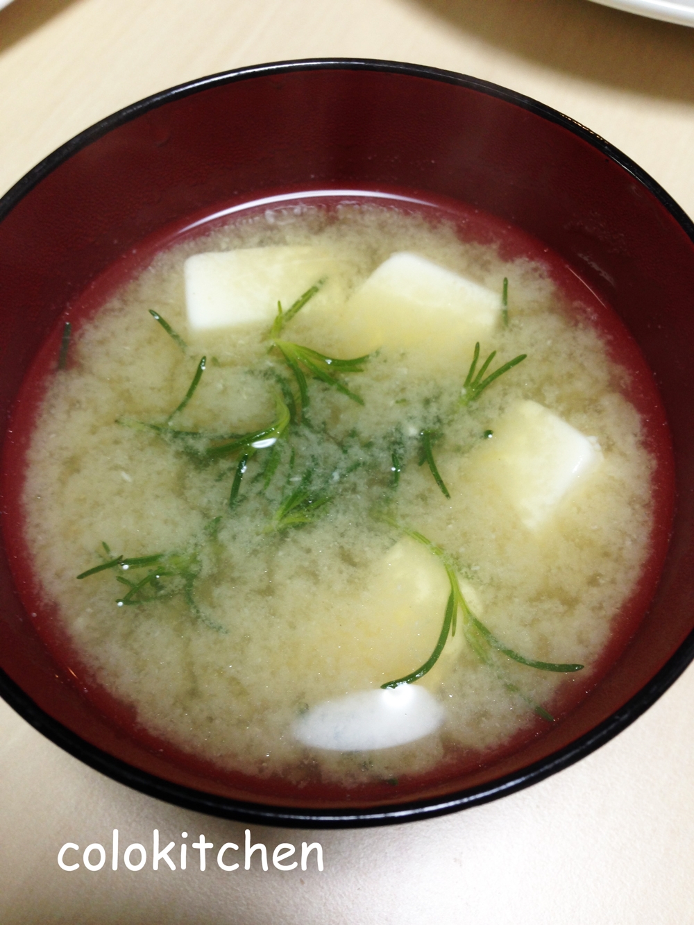 おかひじきと豆腐の味噌汁