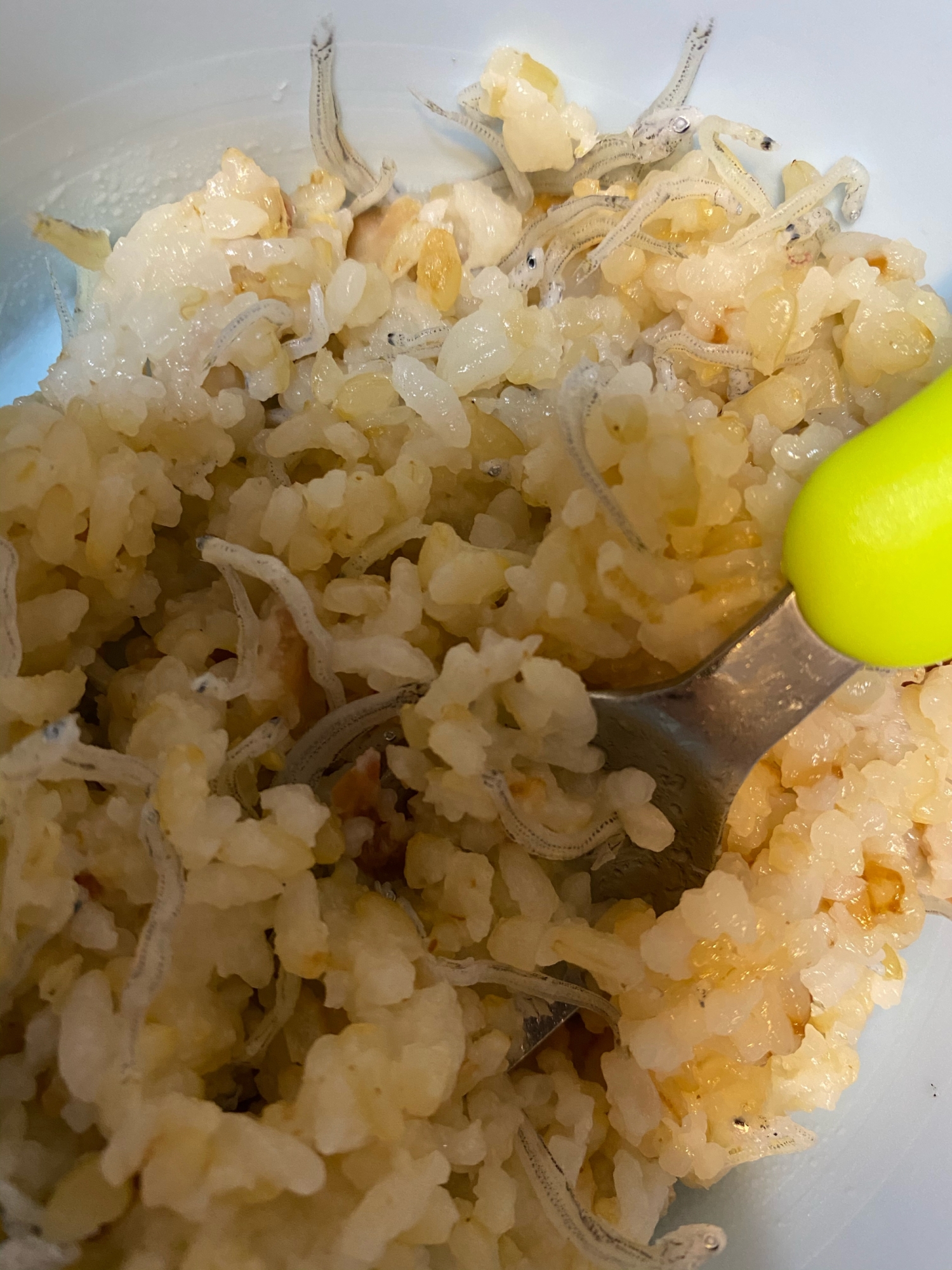 幼児食 しらすと炊き込み混ぜご飯 レシピ 作り方 By Wormom 楽天レシピ