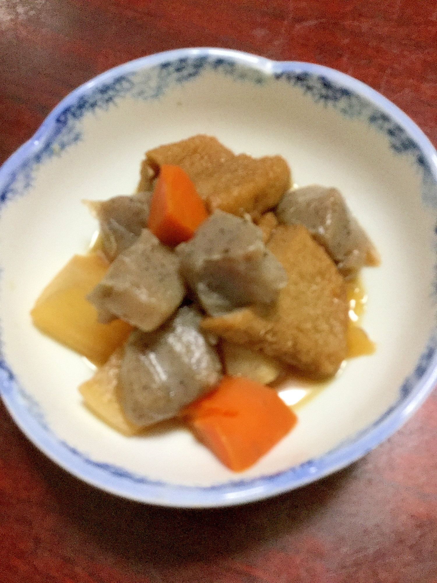 黒ハンペンと大根の煮物！