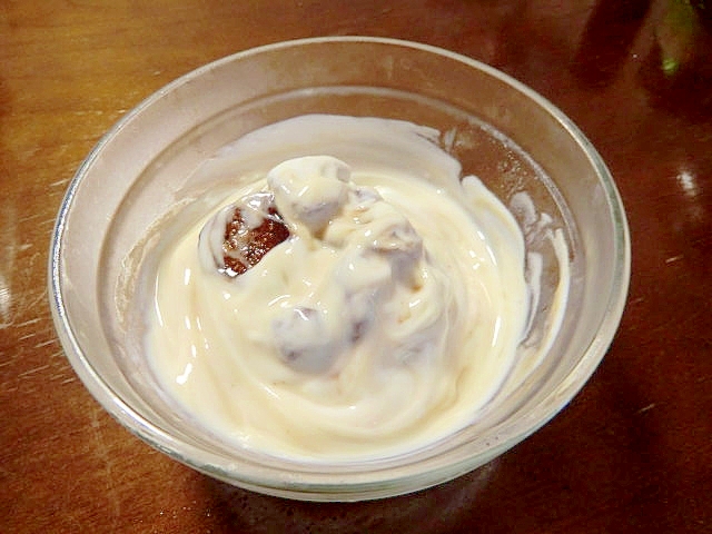 ドライフルーツで作る！いちじくたっぷりヨーグルト