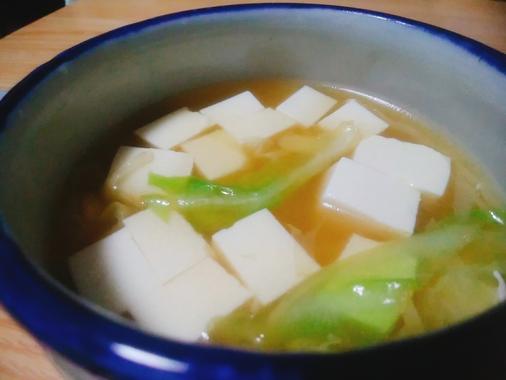 豆腐とキャベツのスープ
