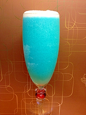 おウチでカクテル気分 ブルー パイン レシピ 作り方 By ゴールデンアルジータ 楽天レシピ おウチでカクテル気分 ブルー パイン レシピ 作り方 By ゴールデンアルジータ 楽天レシピ