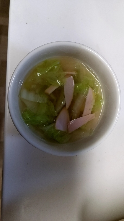 白菜とベーコンの生姜スープ