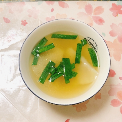 白菜と水餃子のスープ