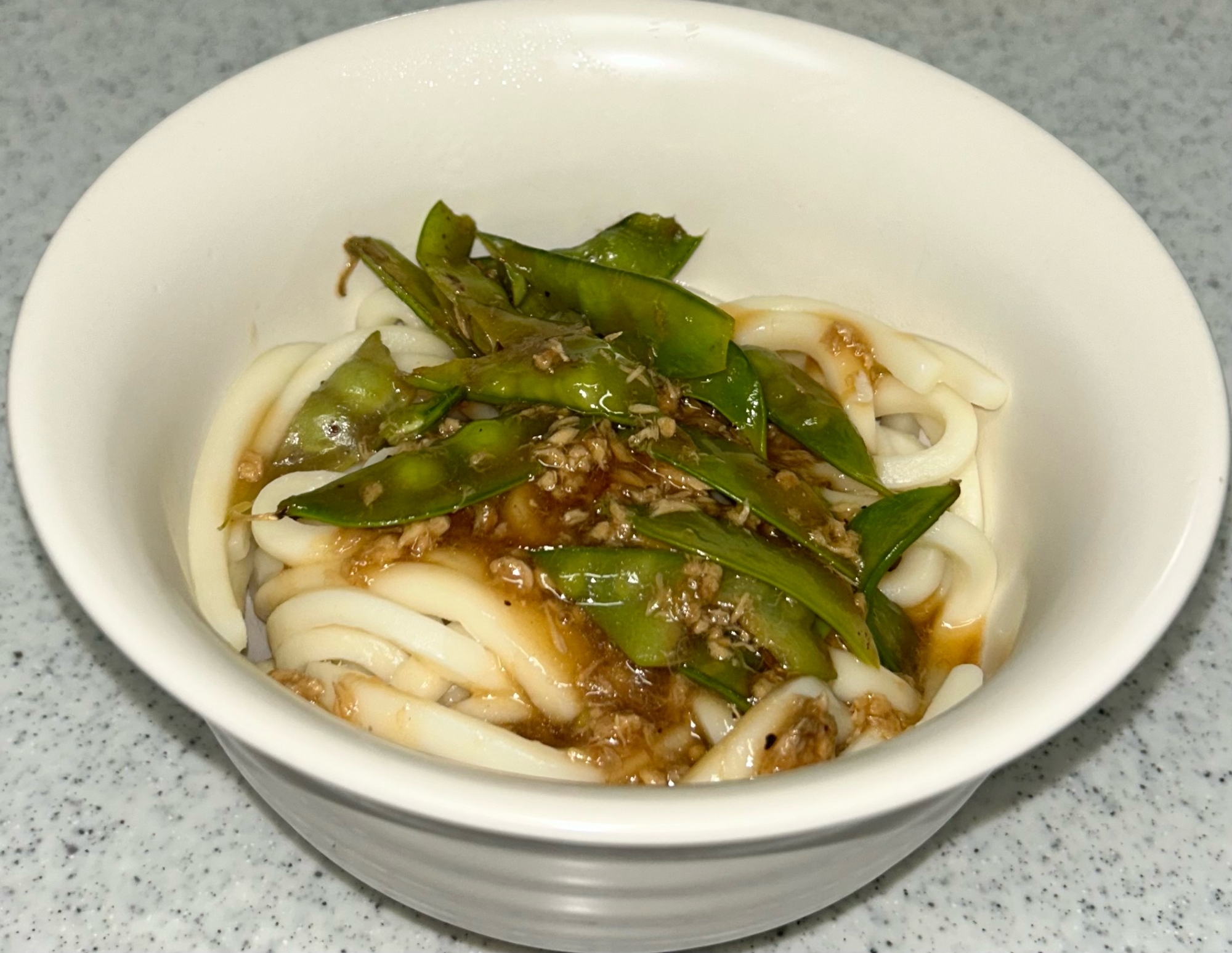 さばフレークと絹さやのあんかけうどん♬