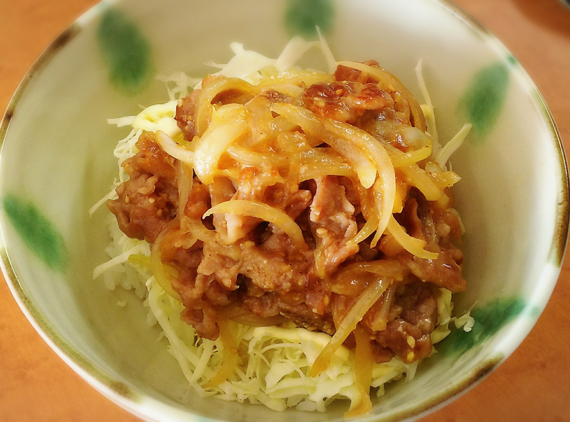 一人分ごはんに♪胡麻みそ豚丼