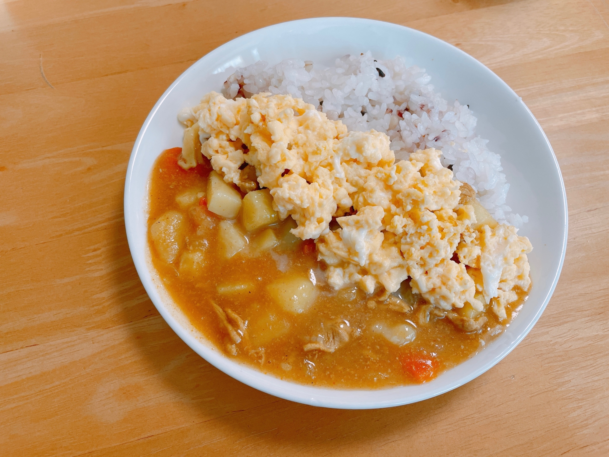 カレーの残りで☆スクランブルカレーライス