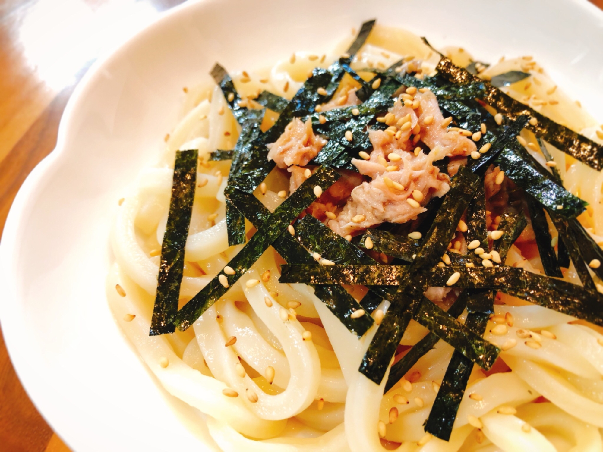 簡単ランチ！ごま油香る海苔ツナ冷やしうどん