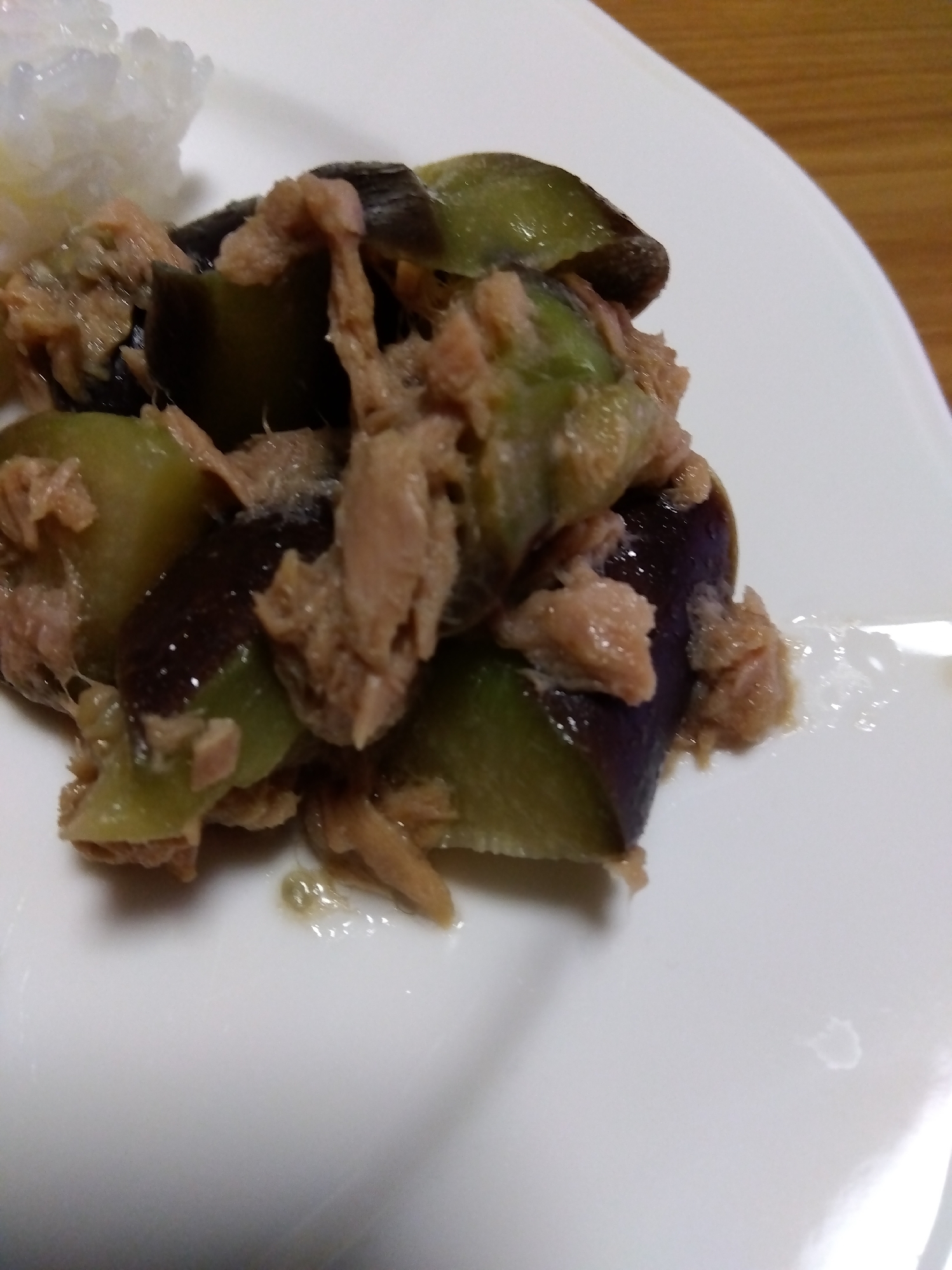 なすとシーチキンの炒め物