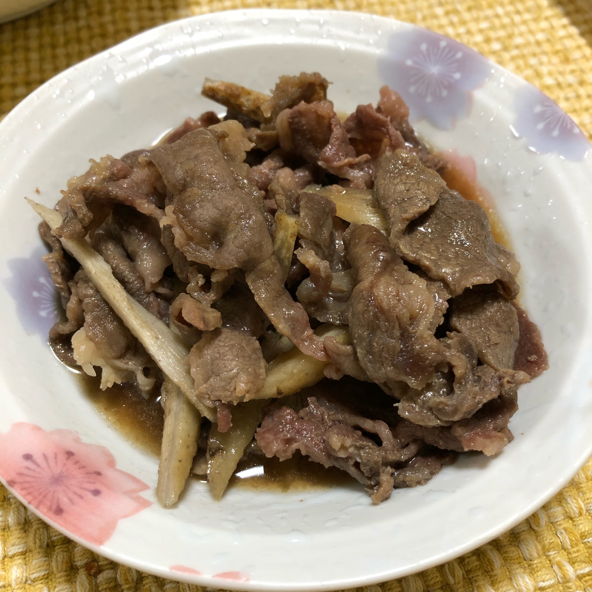 牛肉とごぼうのしぐれ煮