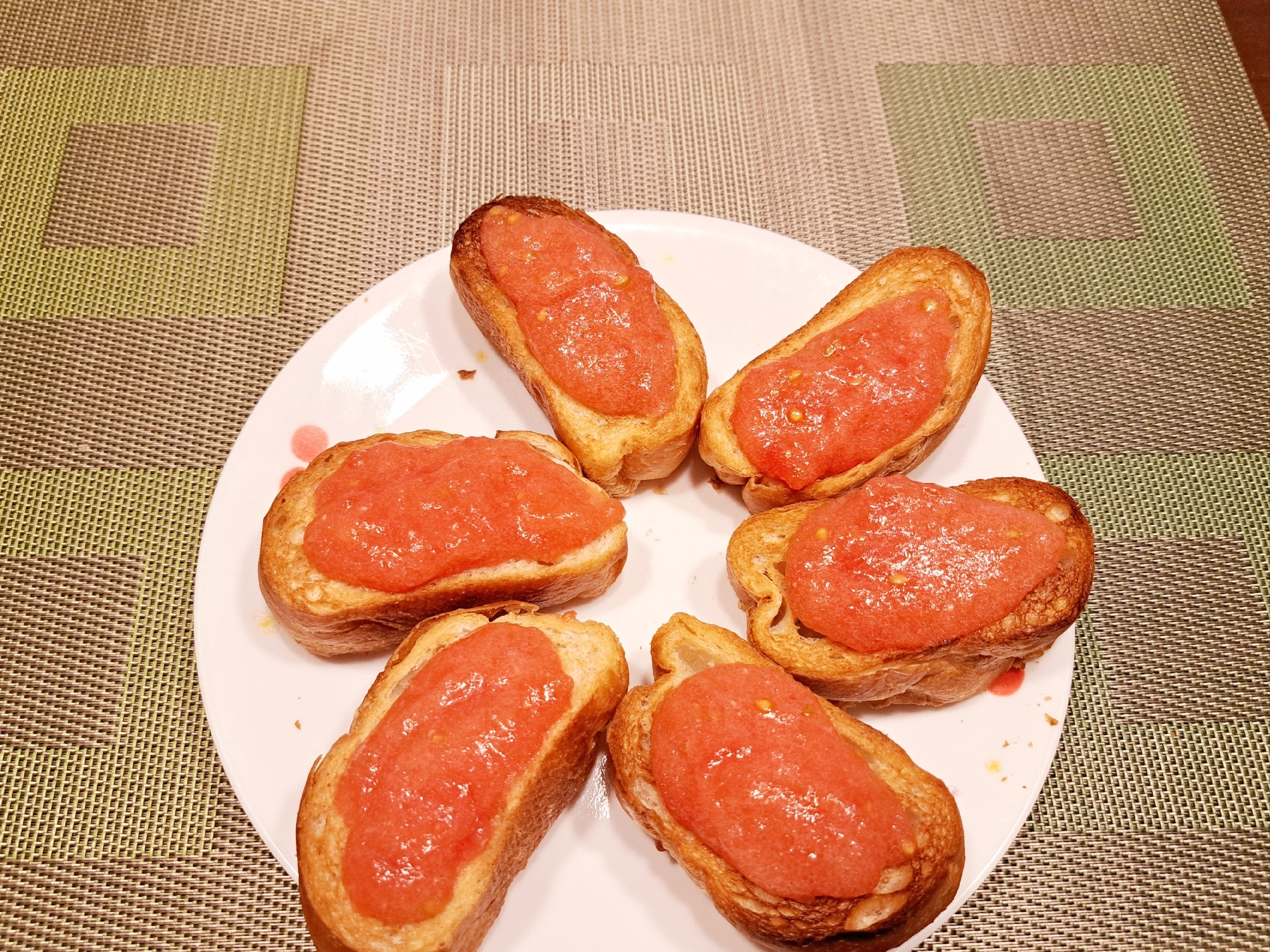 簡単スペイン料理！パンコントマテ