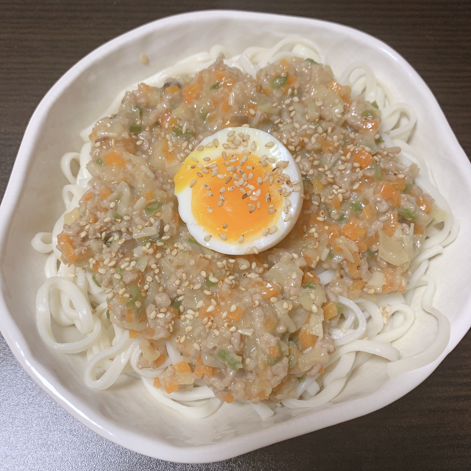 野菜たっぷりジャージャー麺