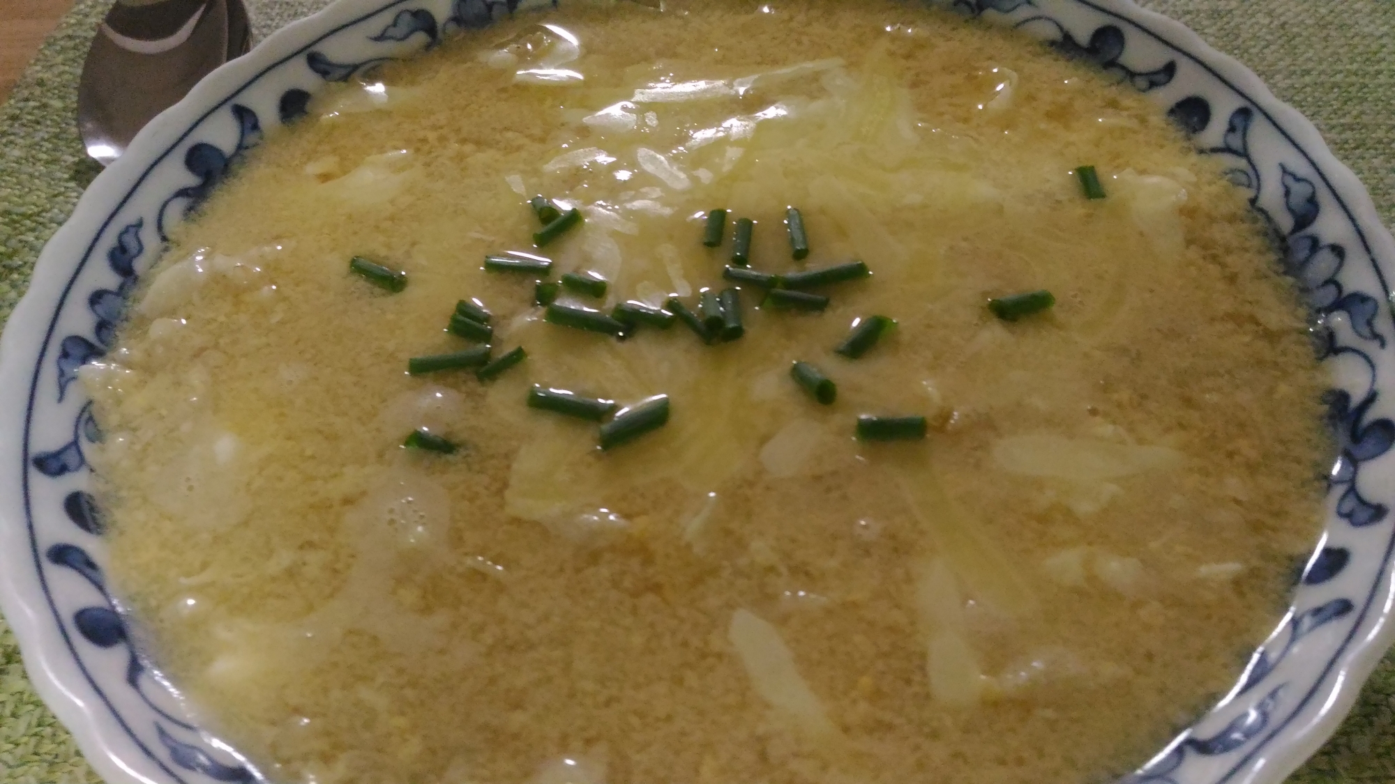 キャベツの味噌チーズ雑炊