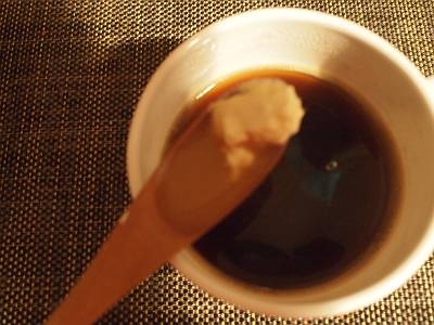 食べながら飲んで☆水切りヨーグルト入りの塩コーヒー