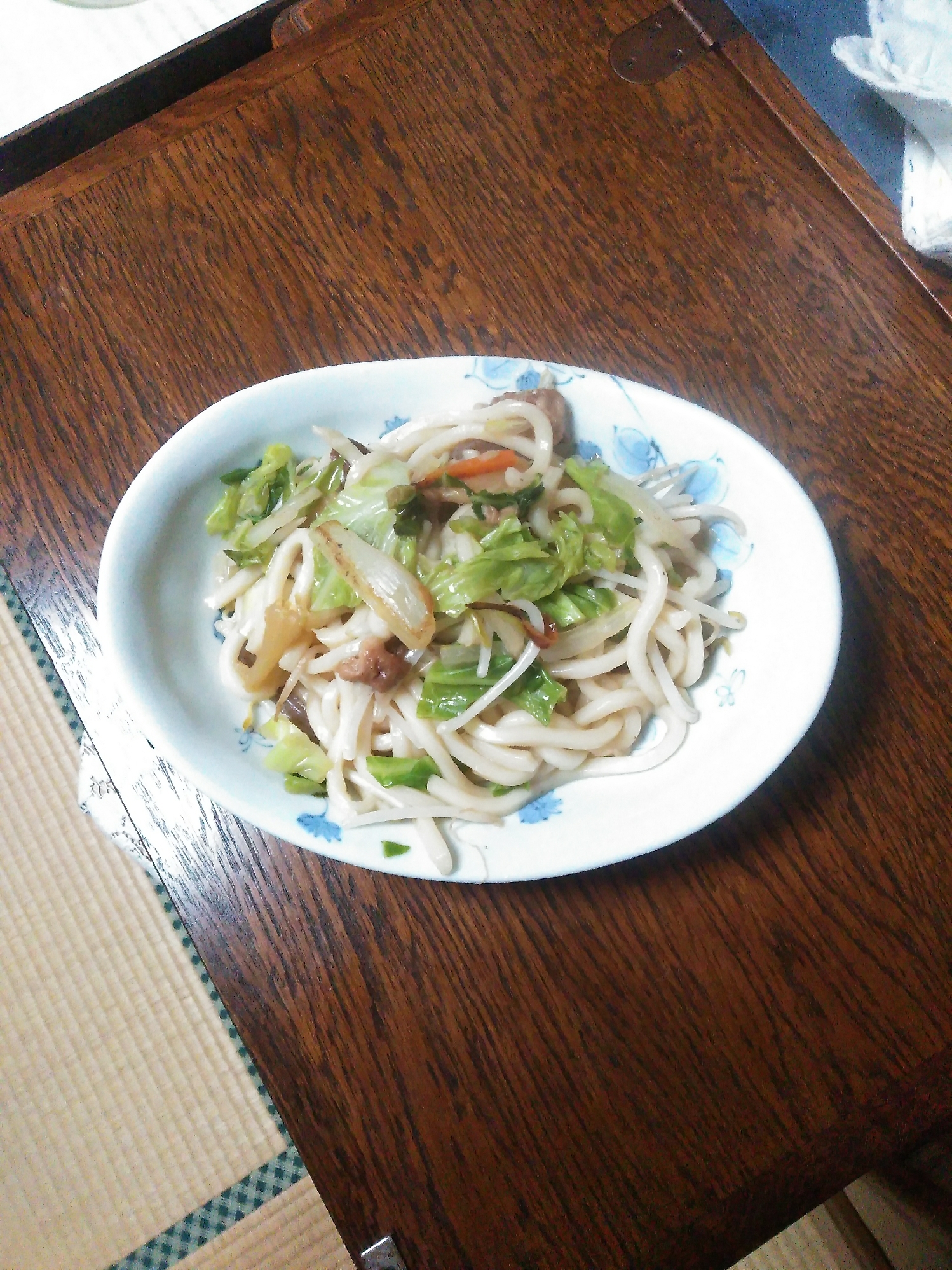 薄口醤油で焼きうどん