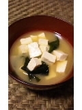 豆腐とわかめの味噌汁＋＋