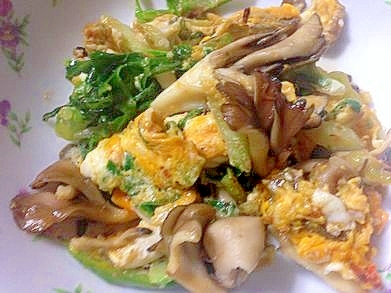 舞茸と白菜の卵炒め