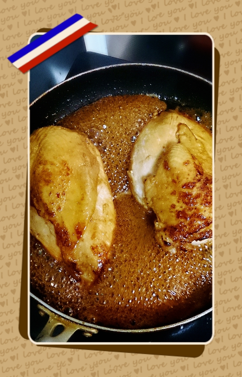 簡単！鶏むねでジューシー☆にんにく風味照り焼き☆