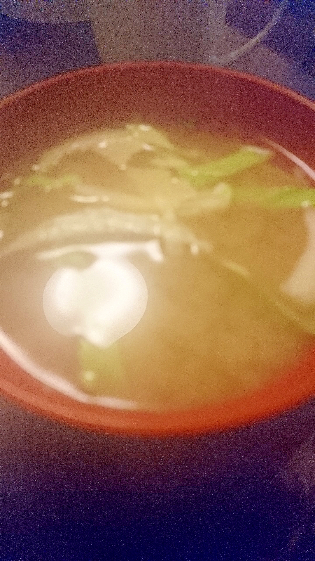 【汁物料理】シャキシャキ白菜とじゃがいもの味噌汁
