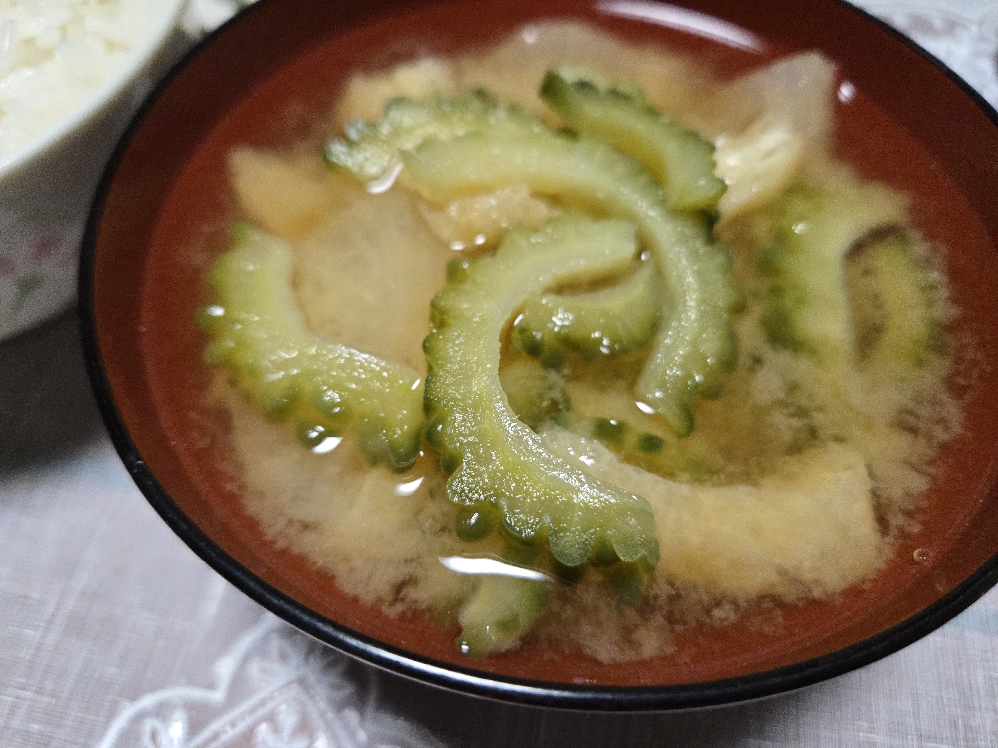 ゴーヤと油揚げと大根のお味噌汁