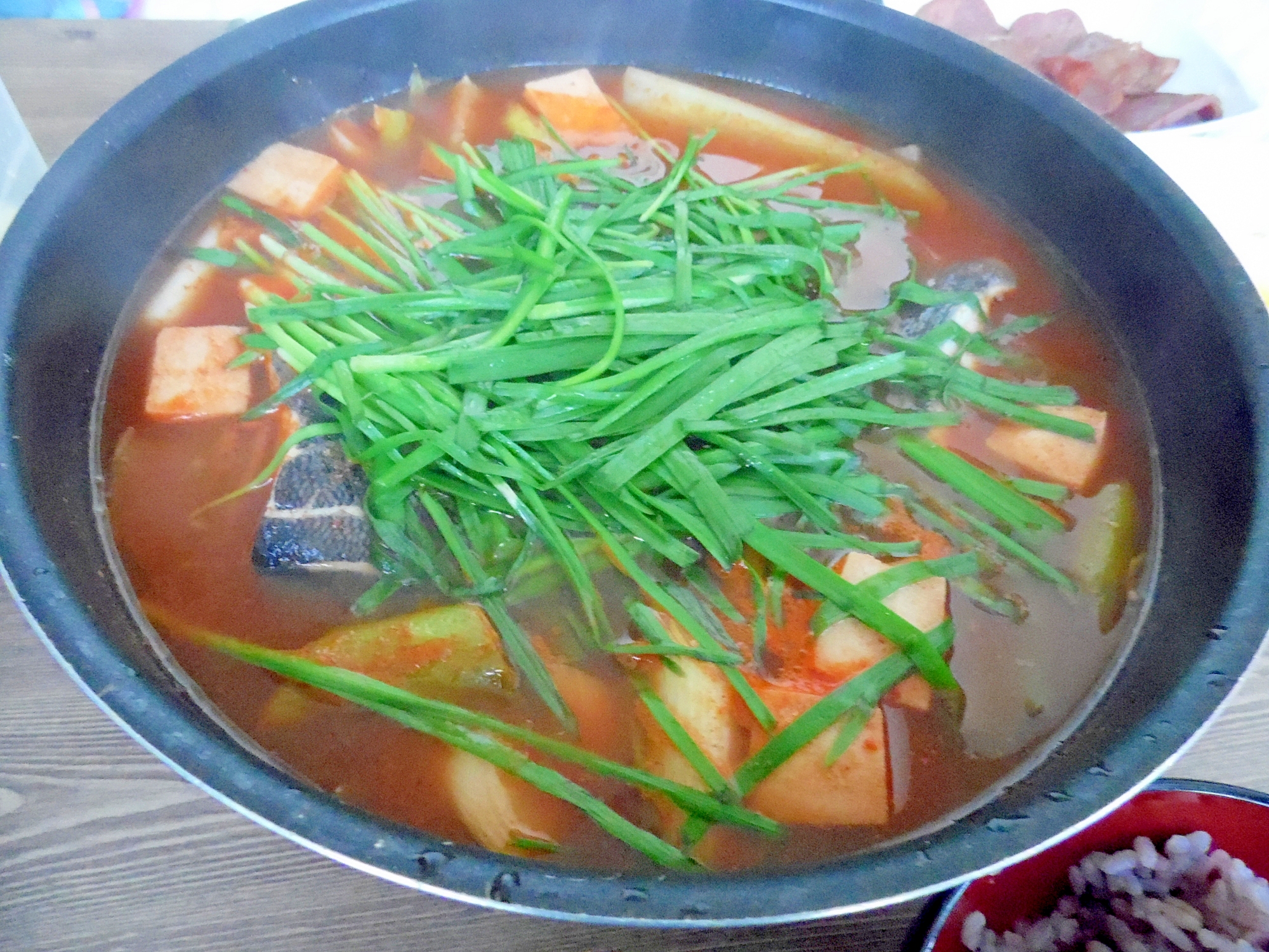 白身魚でピリ辛鍋
