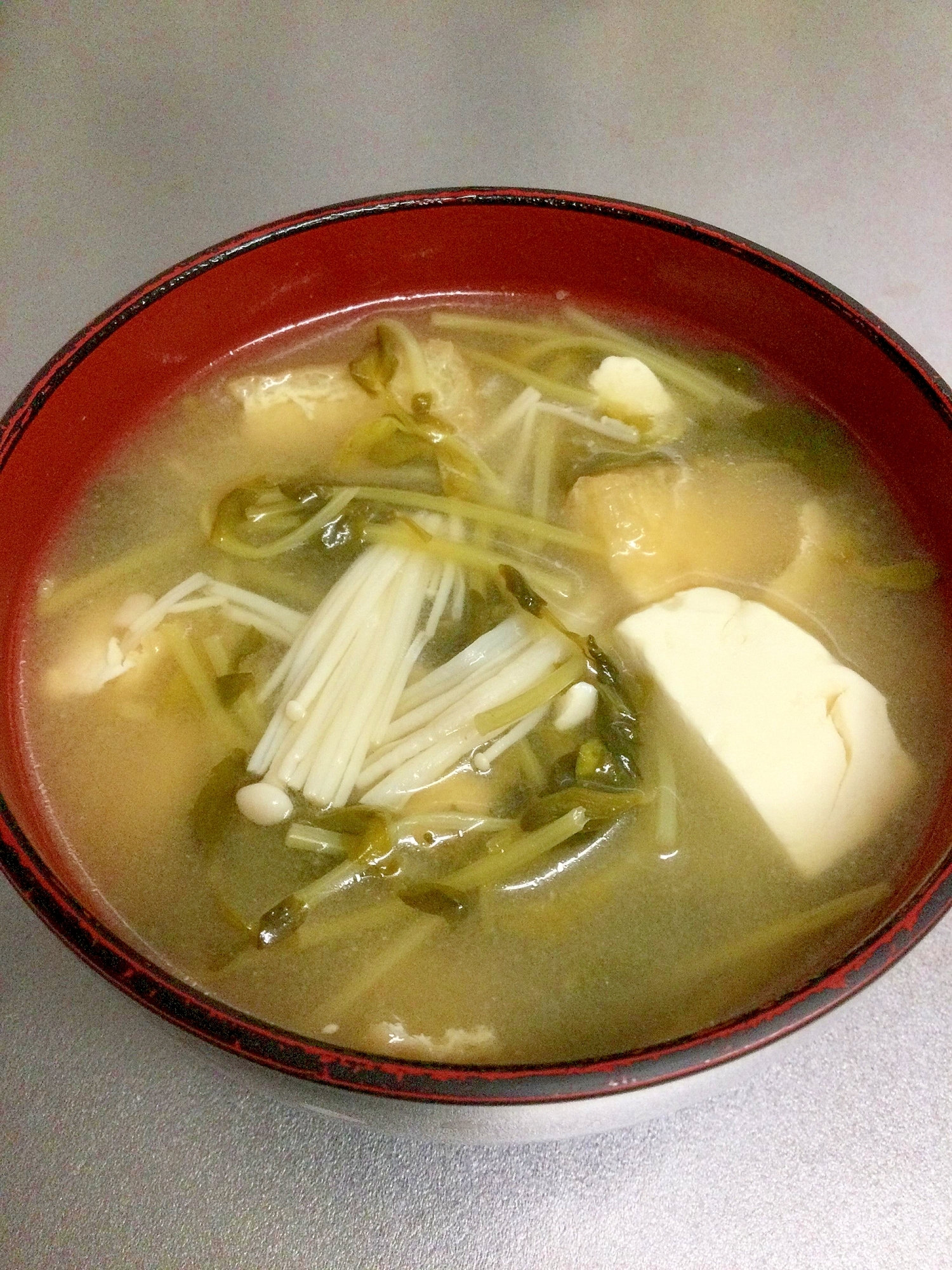 【味噌汁】豆苗・豆腐・油揚げ・えのき♪