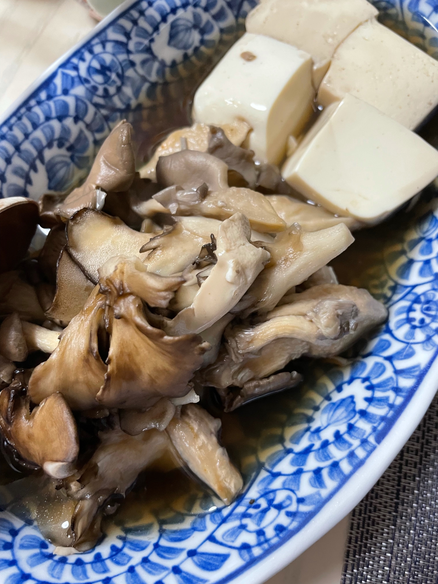 キノコの湯豆腐