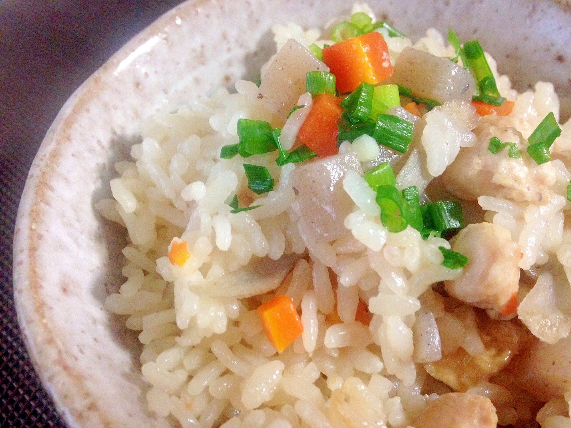 基本の鶏炊き込みご飯☆美味しい秋のご馳走