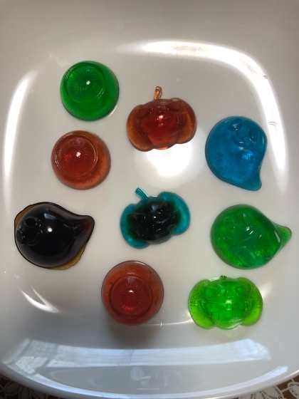 かき氷のシロップで おうちグミ レシピ 作り方 By ひざのさら 楽天レシピ かき氷のシロップで おうちグミ レシピ 作り方 By ひざのさら 楽天レシピ