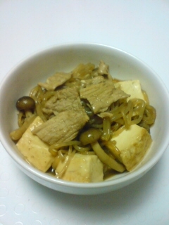 甜麺醤と豆腐と豚肉としらたきの簡単煮