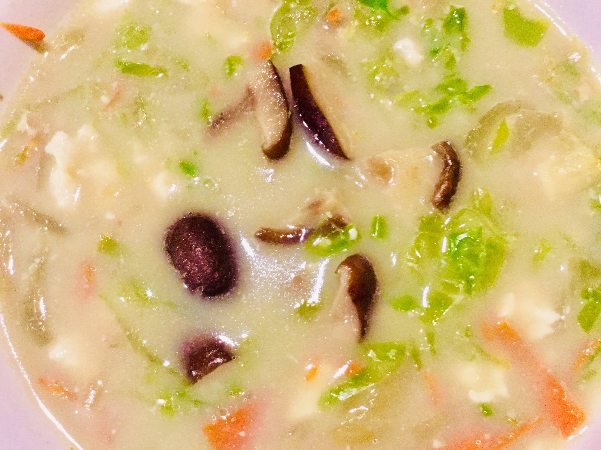 椎茸と野菜の豆腐スープ