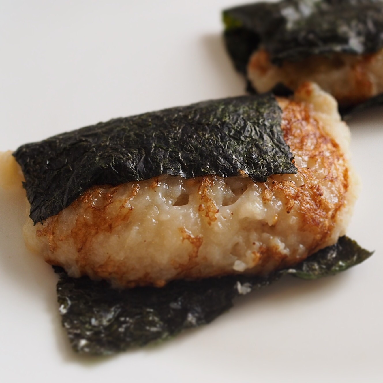 おつまみにもダイエットにも 山芋の海苔巻きごま風味 レシピ 作り方 By Ericow 楽天レシピ おつまみにもダイエットにも 山芋の海苔巻きごま風味 レシピ 作り方 By Ericow 楽天レシピ