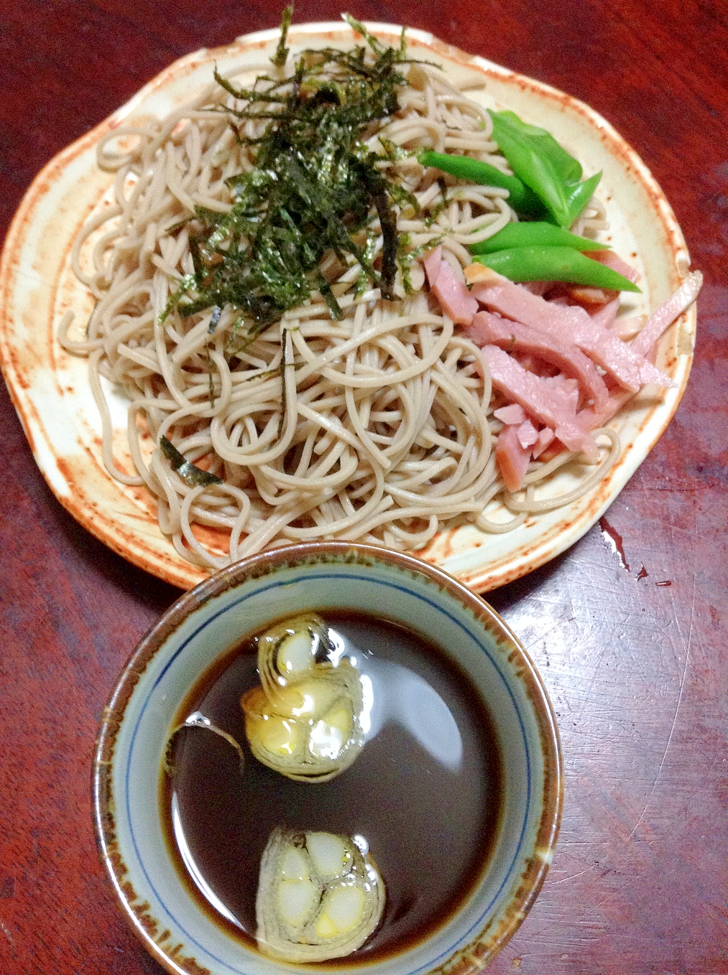 チャーシューとインゲンの盛り蕎麦【あり合わせ献立】